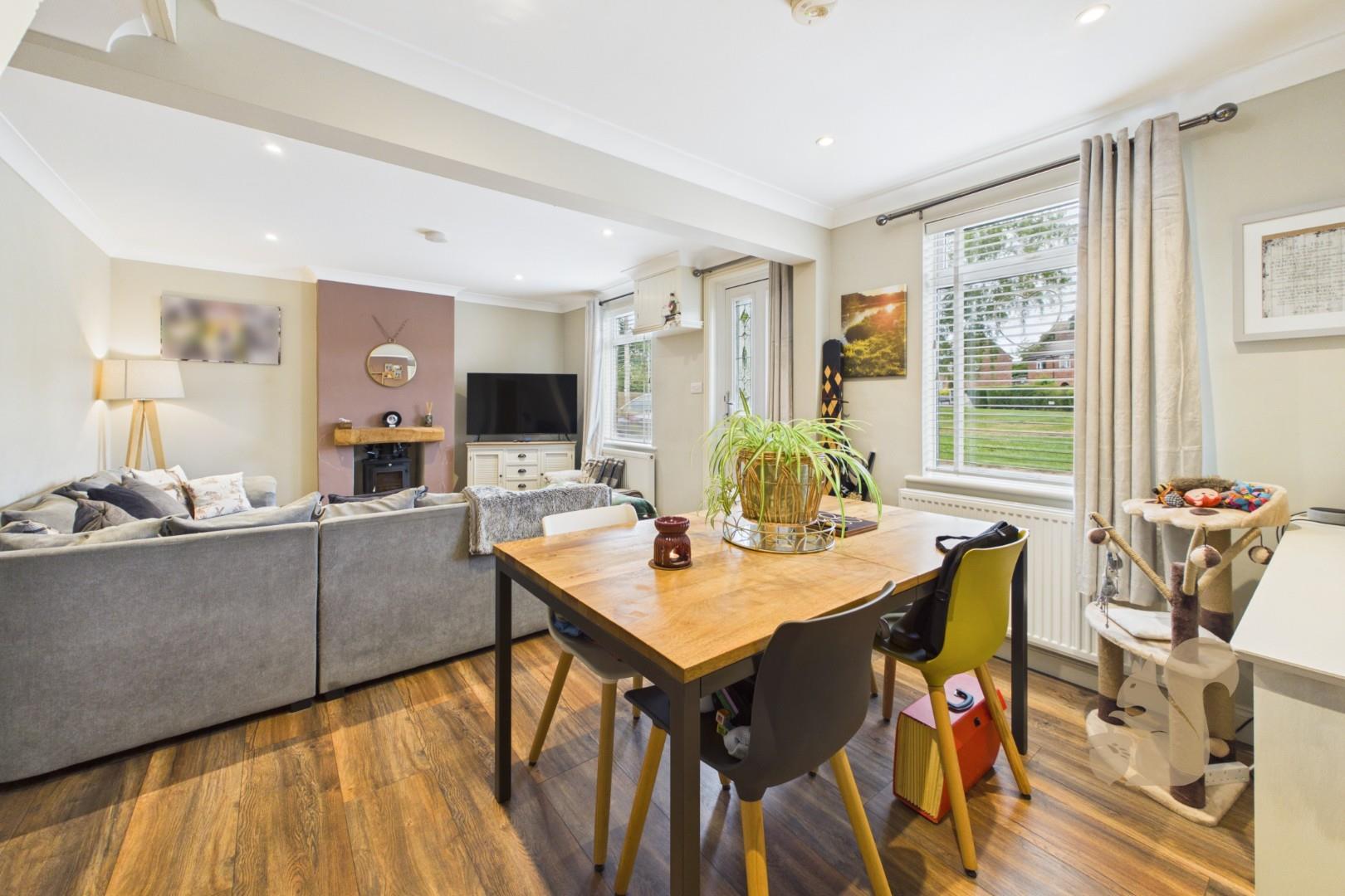 Living/Dining Room